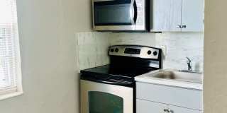 Centrally Located Gated Property Just Outside of Downtown Miami Gallery 1