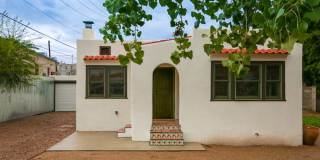 207 Richmond DR NE Gallery 3