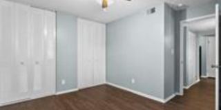 1 NW O'Brien Rd - 14 1 NW O'Brien Rd - 14 Gallery 24
