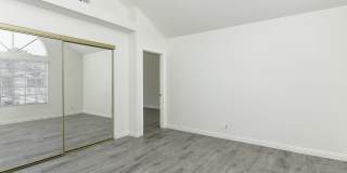 Remodeled 3 Bed Penthouse Condo Gallery 7