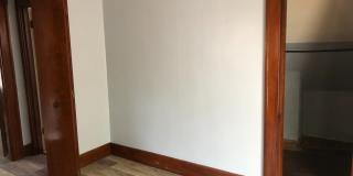 Beautiful 2 Bedroom/2 Bath South End Home Close to U of L Gallery 13