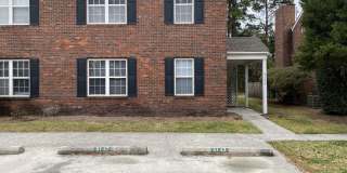 5142 Lamppost Circle Gallery 1
