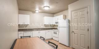 884 E 700 N Gallery 5