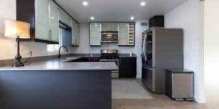 5723 E 19th St Gallery 10