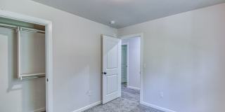 Move In Special: August Rent Free! Gallery 21