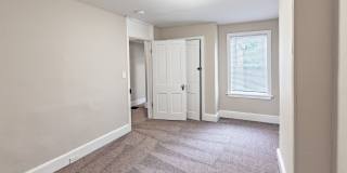 3 bedroom, 1 bath, newly renovated home in Little Italy Gallery 13