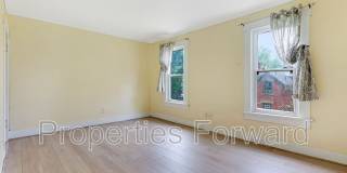 673 E Sycamore St. Gallery 24