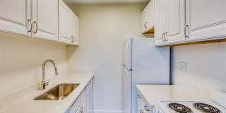 The Irvington Apartments Gallery 10