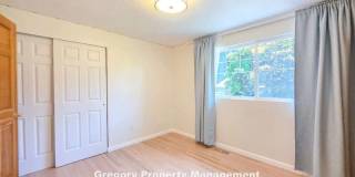 11204 NE 58th Pl Gallery 33