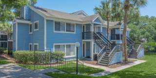 Verandahs at Hunt Club Gallery 16