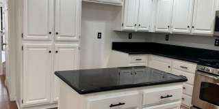 Stunning 3 Bed 3 Bath Duplex in Placentia with Open Floor Plan and Vaulted Ceilings. Gallery 27