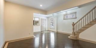 302 Walnut Ave Gallery 1