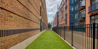 The Crescent at Fells Point Gallery 9