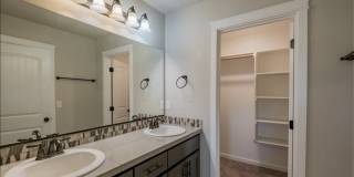 4164 Ne Sagecrest St Gallery 1
