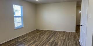 321 N Sherman Avenue Gallery 5