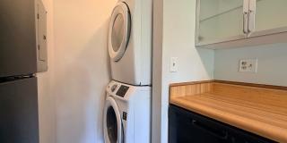 Renton Condo with Private Patio, Pool & Covered Parking! Gallery 14