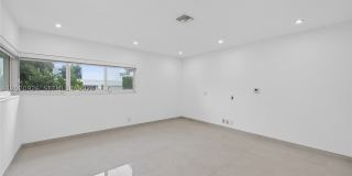 1101 S Shore Dr Gallery 16