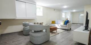 25 Van Duzen Place Gallery 21