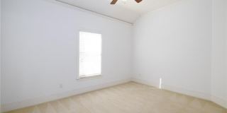 1106 DEVINE Circle NE 1106 DEVINE Circle NE Gallery 35