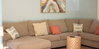 2416 Arctic Avenue Gallery 13