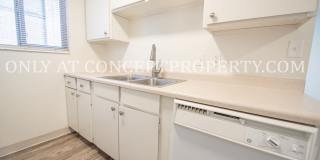 1121 East 500 South Gallery 44