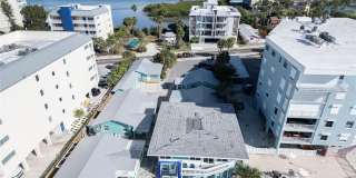 19506 GULF Boulevard Gallery 17
