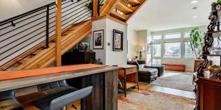 4-Story 2BD, 2.5BA LoHi Townhome with Rooftop Deck Gallery 8