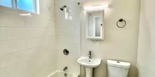 SPECTACULAR, COMPLETELY RENOVATED 2 BED/1 BATH FULLY!!! Gallery 6