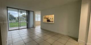 9441 Live Oak Pl Gallery 1
