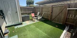 2BD 2.5BA FURNISHED CONDO WITH WATER INCLUDED Gallery 5