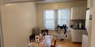 4220 N Clark Gallery 5