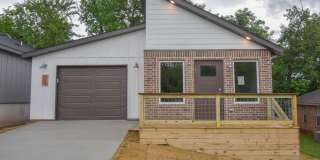 2 Bedroom 2 Bathroom Home in Fayetteville, AR 2 Bedroom 2 Bathroom Home in Fayetteville, AR Gallery 1