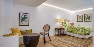 The Fairfax Gallery 40