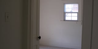 3 Bedroom, 1 Bathroom Home in Sunnyland! PRELEASE NOW! Reserve this home for only $500* Gallery 8