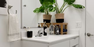 The Grove Gallery 18