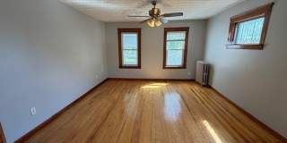 17 Englewood Avenue Gallery 2