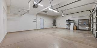 6332 Peggotty Avenue Gallery 39