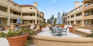 2 Bedroom Condo in Fashion Valley Gallery 23