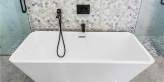 3318 NE 13th Place Gallery 33