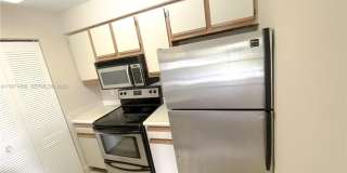 1259 SW 46th Ave Gallery 1