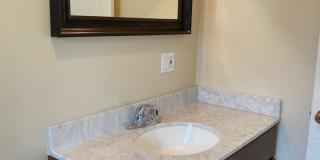 Epic REA-Great 1 BR/1 BA Unit in a S/S Duplex Gallery 28