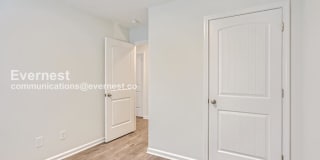 221 Ansley Way Gallery 25