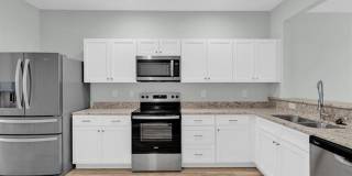 Gorgeous 2 bed 2.5 bath condo at Kiskadee Parke Gallery 1