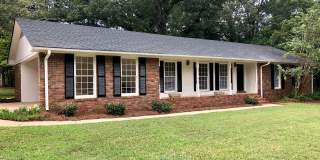 Three Bedroom Oconee County Available Summer Gallery 1