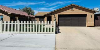 Modern 3-Bedroom Home with Solar Efficiency in Peaceful Mohave Valley Neighborhood Gallery 1