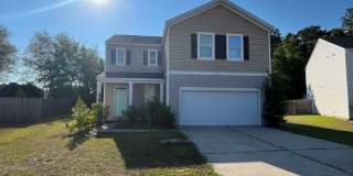 Beautiful 4-Bedroom Home in Leland! Gallery 1
