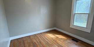 ***COMING SOON*** (Available end of May) Charming 3 Bedroom 1 Bath home convenient to Middlebrook Pike in the West View Community Gallery 9