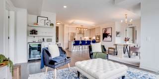 The Lorient Gallery 10