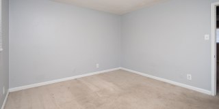 Spacious, affordable two bedroom townhouse in a great location in Charlotte! Gallery 89