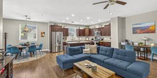 2561 W Cripple Creek Drive Gallery 29